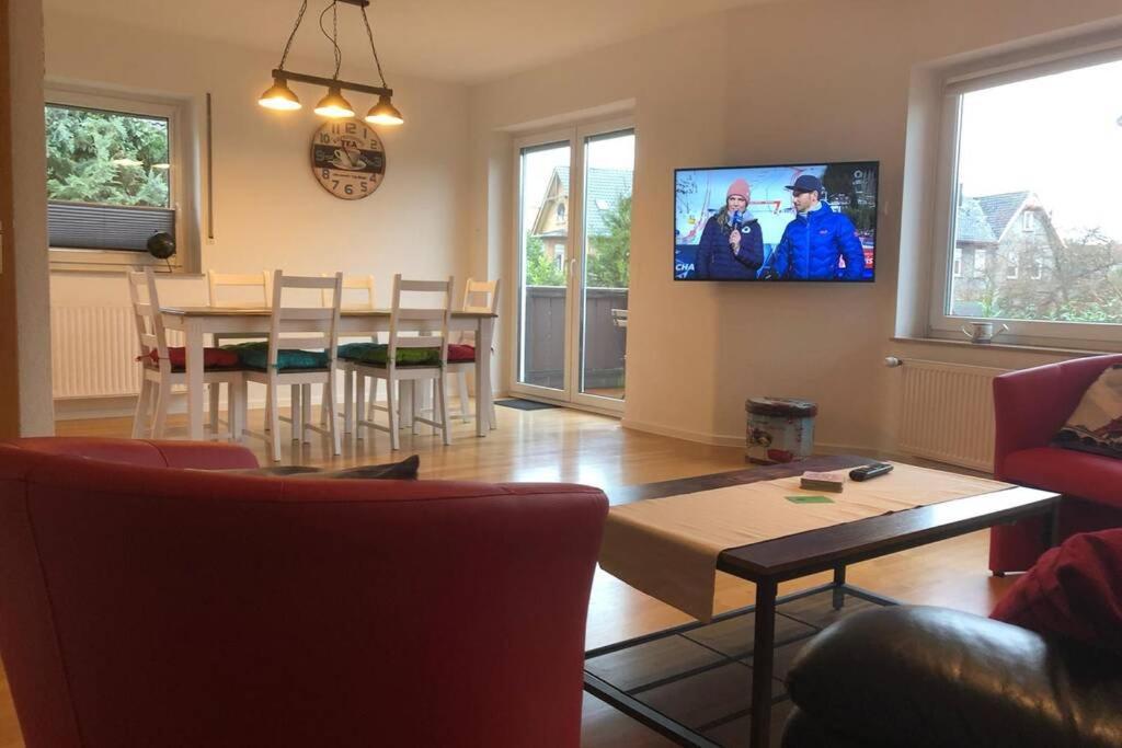 Exklusive Ferienwohnung In Einbeck, 3 Schlafzimmer Mit Balkon! Exteriör bild